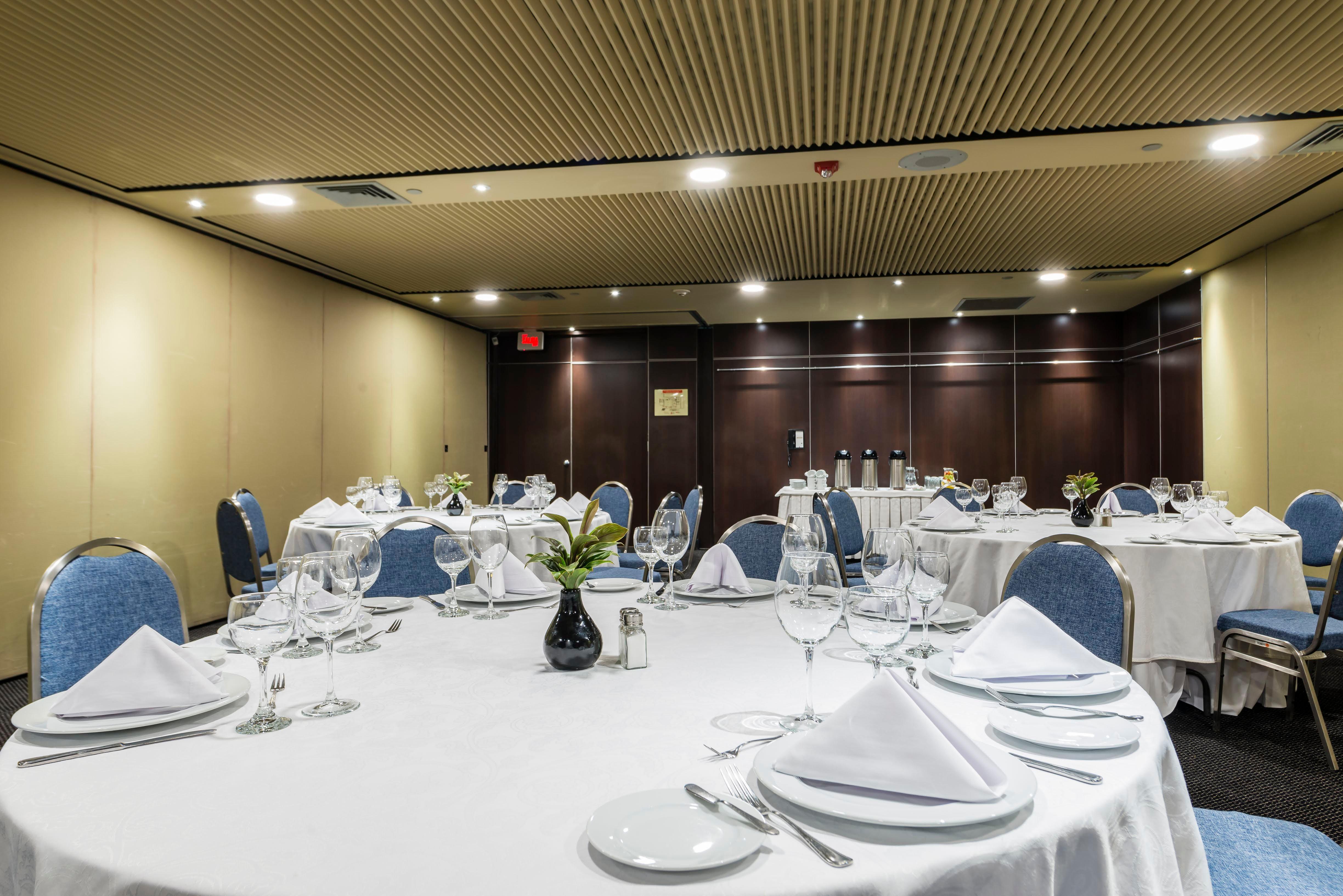 מלון Intercontinental Medellin - Movich By Ihg מראה חיצוני תמונה