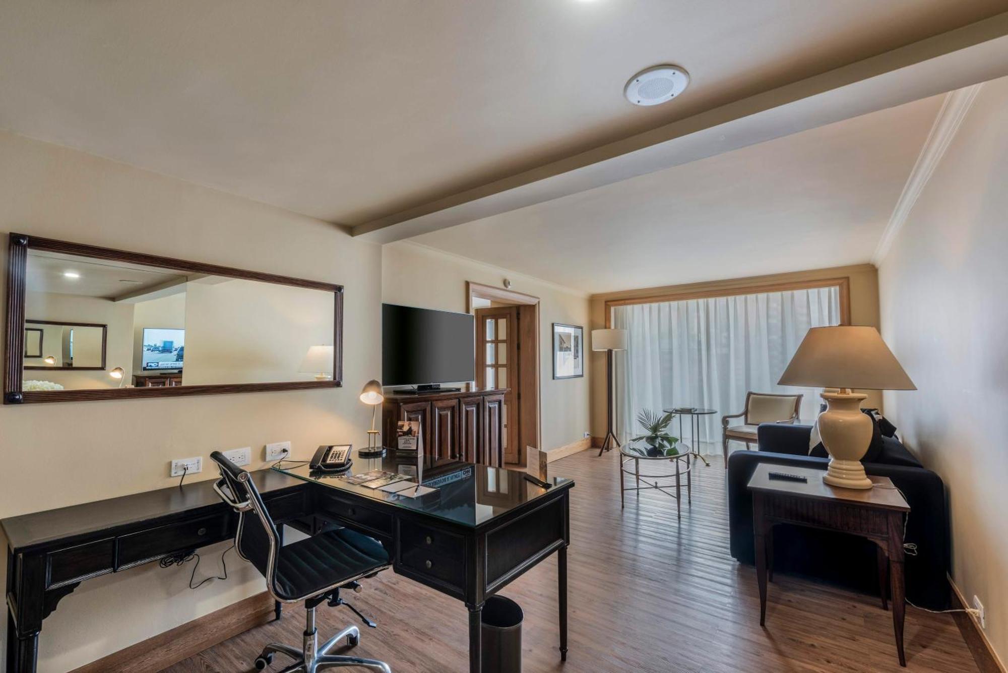 מלון Intercontinental Medellin - Movich By Ihg מראה חיצוני תמונה