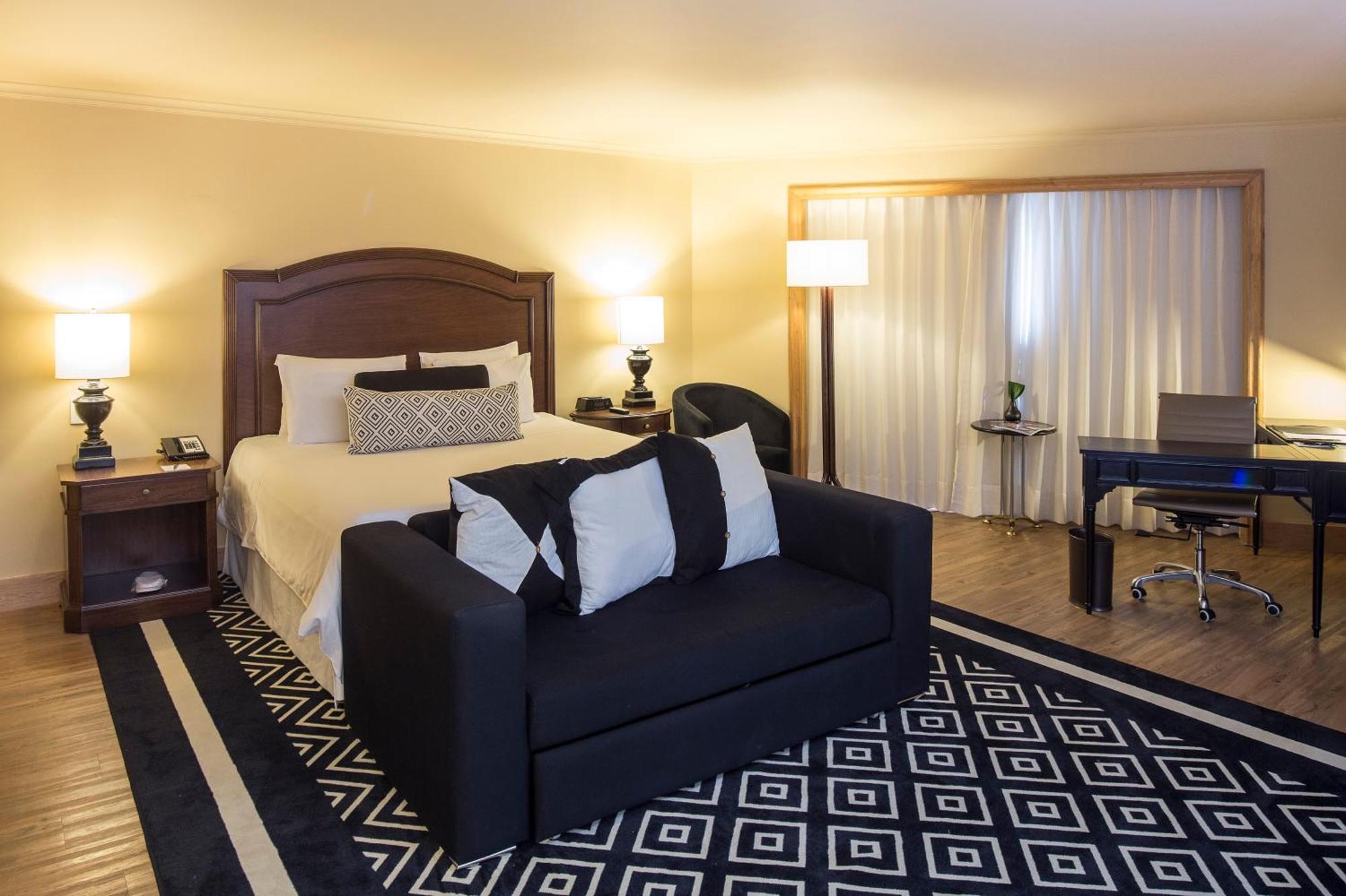 מלון Intercontinental Medellin - Movich By Ihg מראה חיצוני תמונה