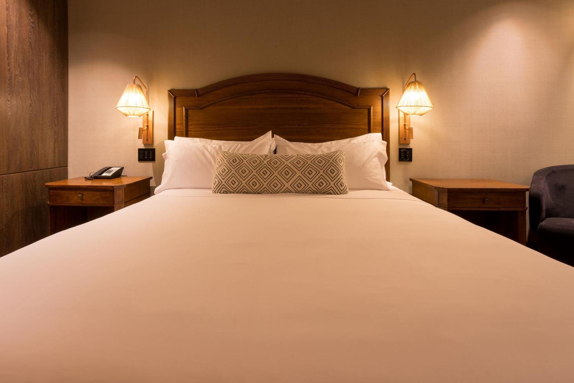 מלון Intercontinental Medellin - Movich By Ihg מראה חיצוני תמונה