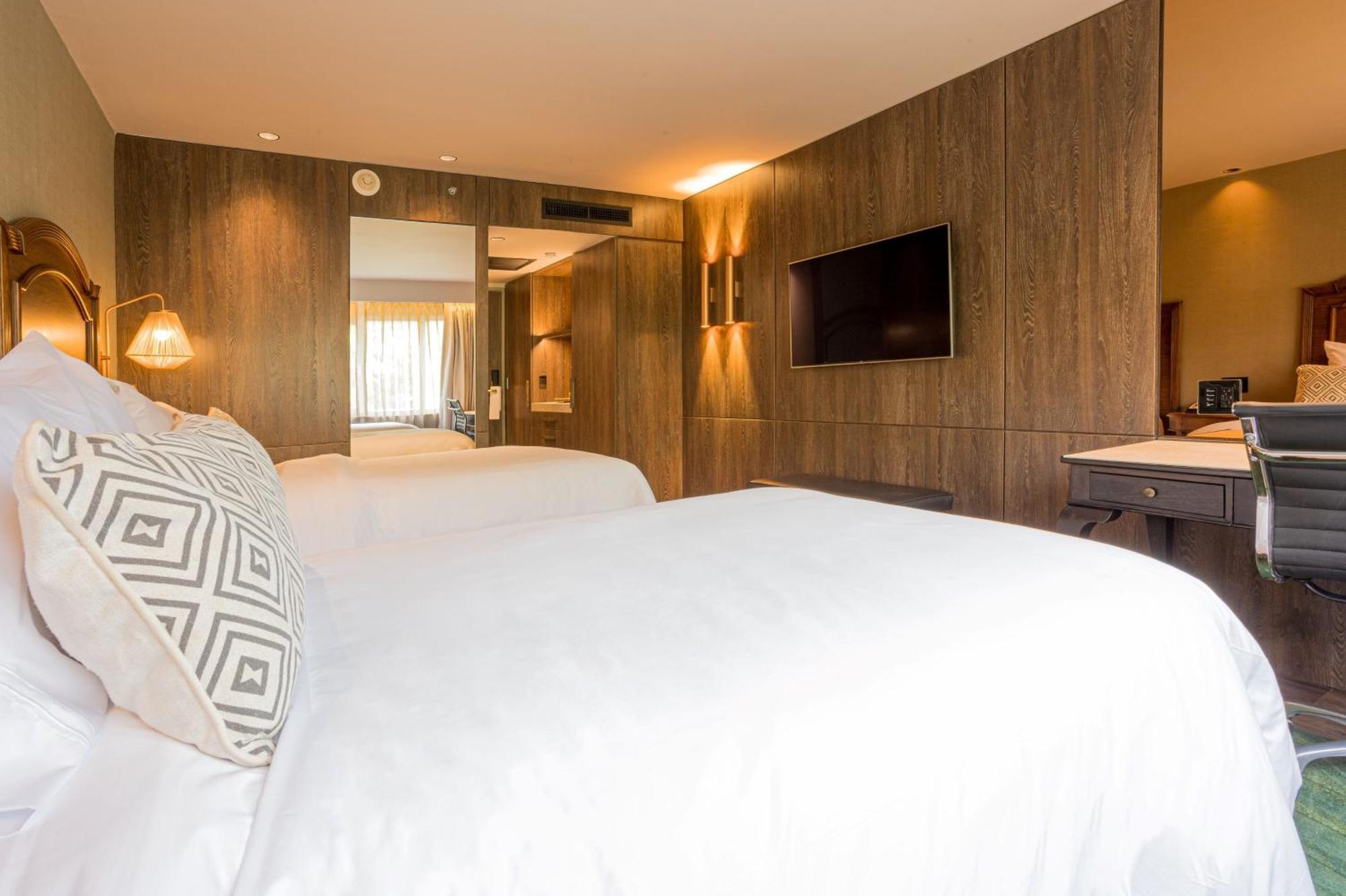 מלון Intercontinental Medellin - Movich By Ihg מראה חיצוני תמונה
