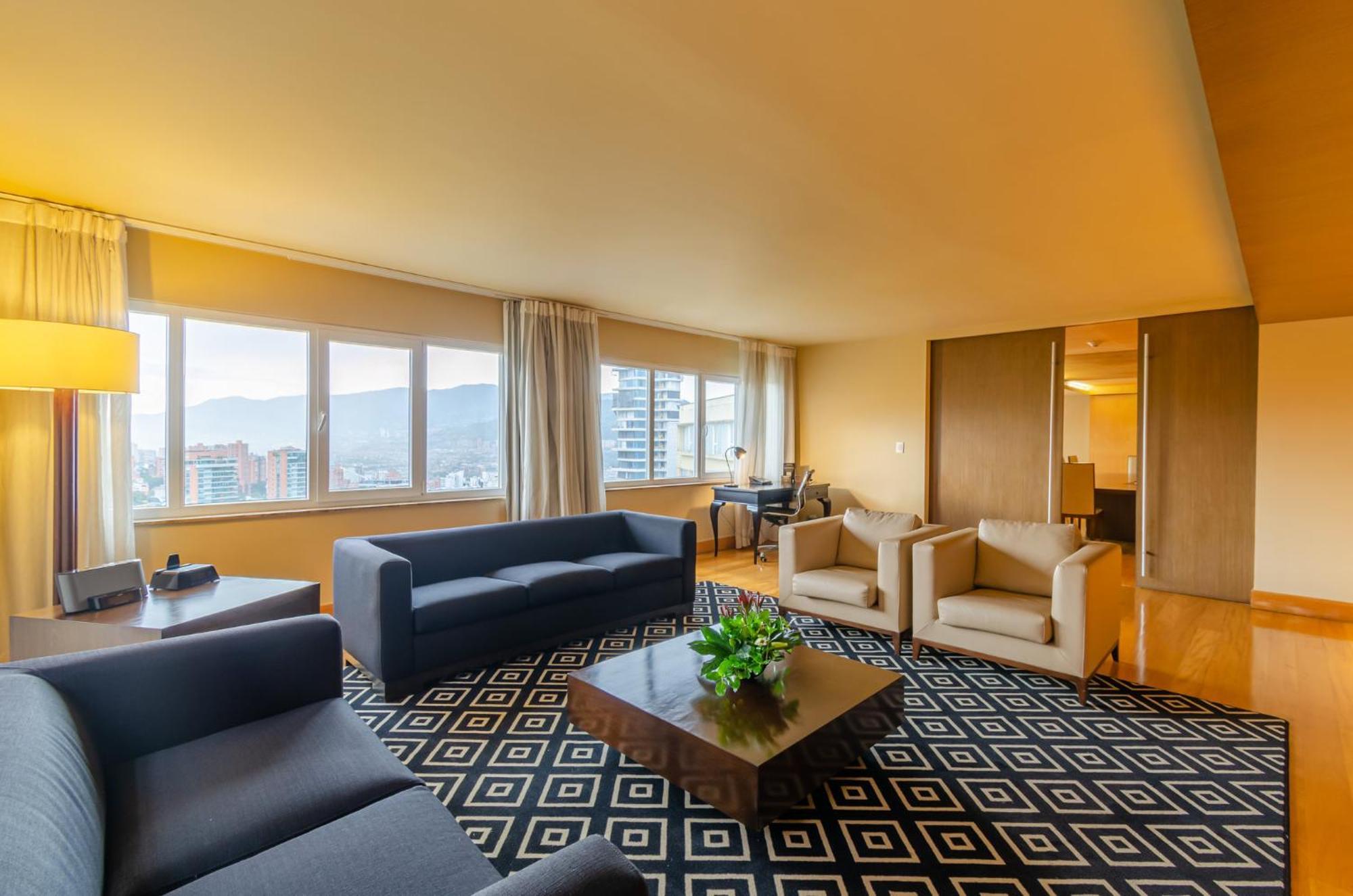 מלון Intercontinental Medellin - Movich By Ihg מראה חיצוני תמונה