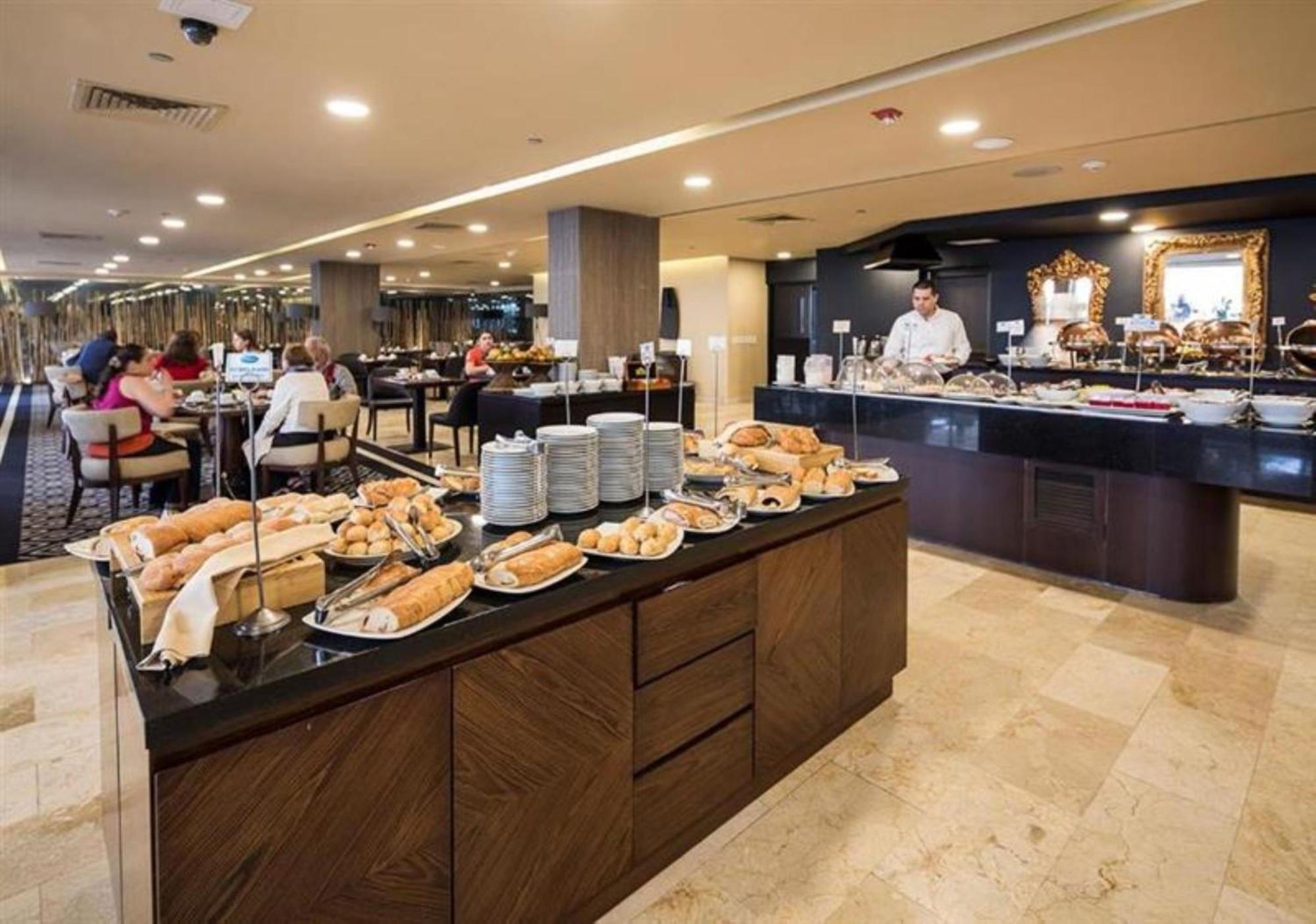 מלון Intercontinental Medellin - Movich By Ihg מראה חיצוני תמונה